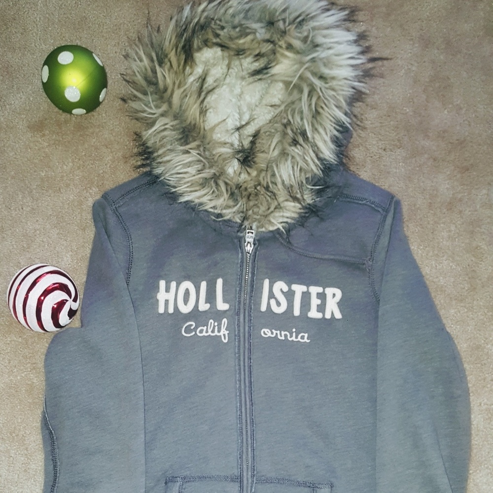 Hooded jacket with Sherpa Lining